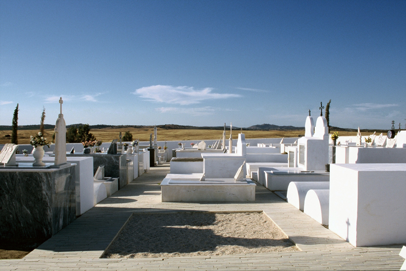Luz Cemetery / Pedro Pacheco + Marie Clément