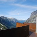 1250604172-viewpoint-zoom-2 1250604172-viewpoint-zoom-2
