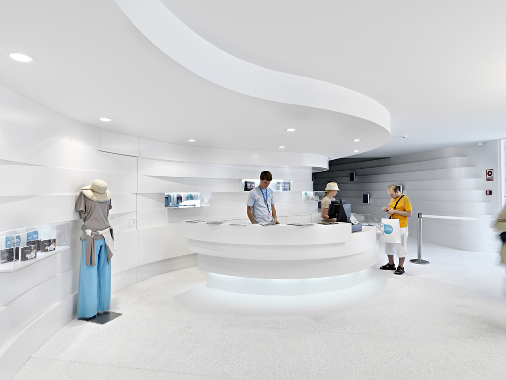 Zaragoza World Expo’s Austrian Pavilion / Strauss-Solid-Ritter