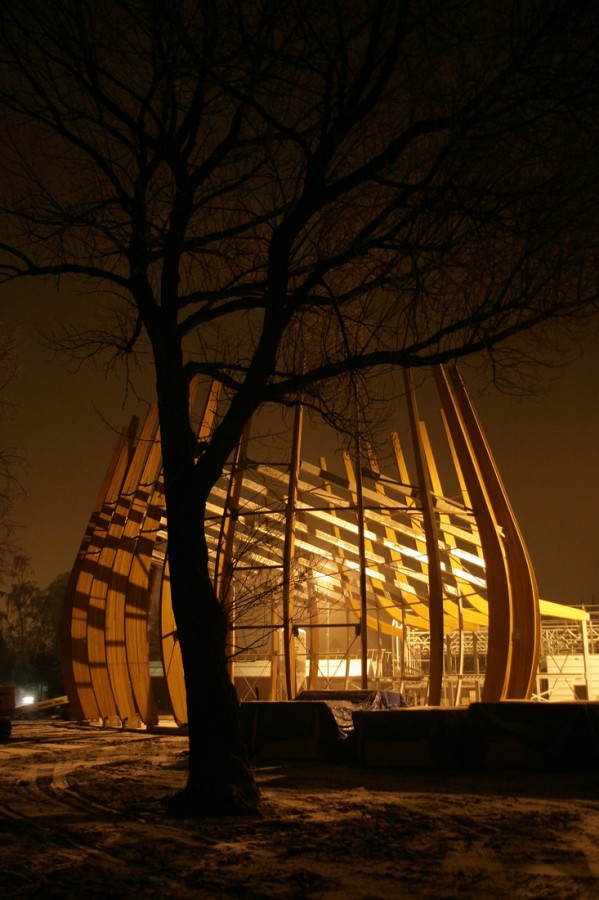 1250862737-06-savannahhouse-structure-by-night 1250862737-06-savannahhouse-structure-by-night