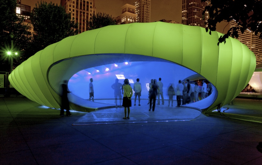 1251161082-zha-burnham-pavilion-4300 Images courtesy of Zaha Hadid Architects © Michelle Litvin