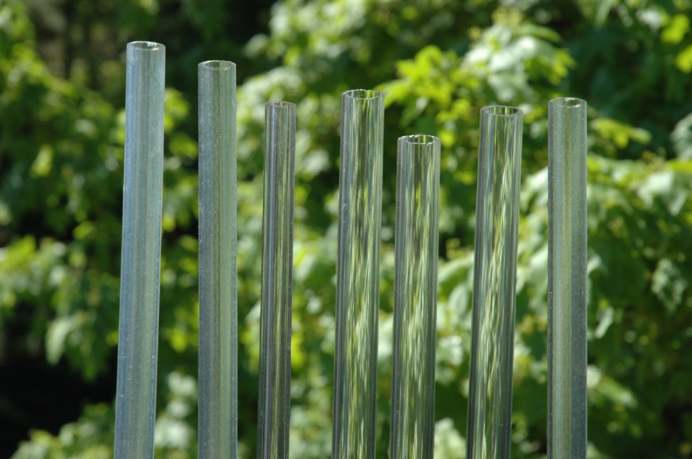 1251389095-dia-123-experiment-tubes-of-water-curtain 1251389095-dia-123-experiment-tubes-of-water-curtain