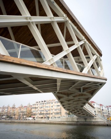 _n5t7123 _n5t7123 © Nacasa & Partners