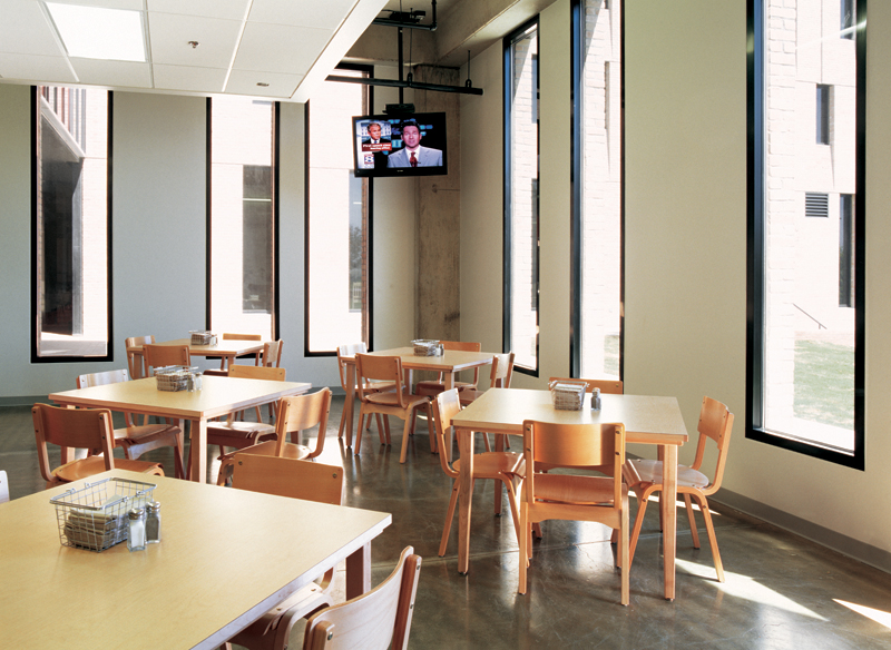 St Edwards Residences and Dining Hall © Cristobal Palma