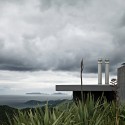 Sandy Bay Road House / Fearon Hay Architects