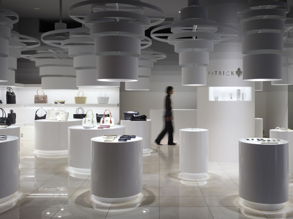Patrick Cox shop / Sinato