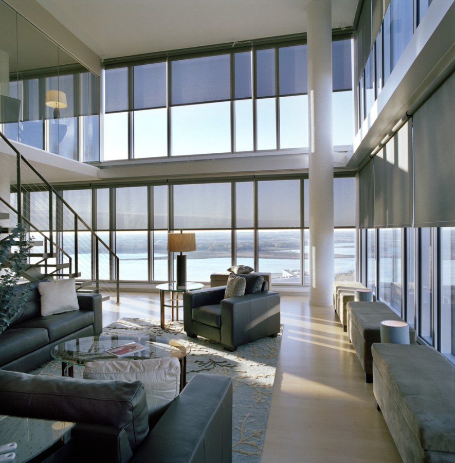 Roller Shades FR / Hunter Douglas Contract