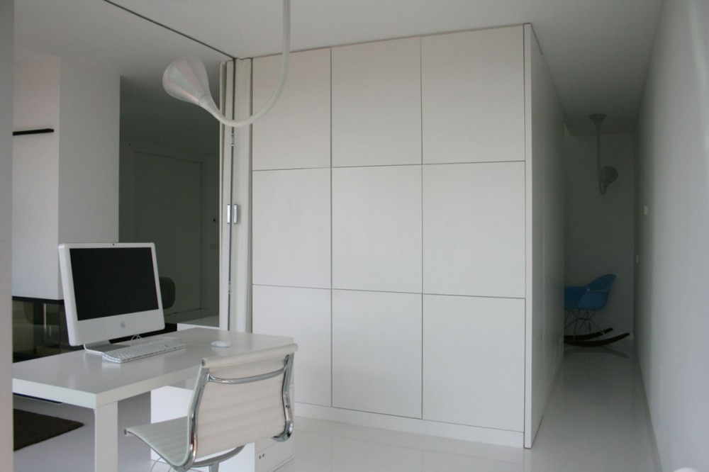 1252094199-apartment-study-h1 1252094199-apartment-study-h1