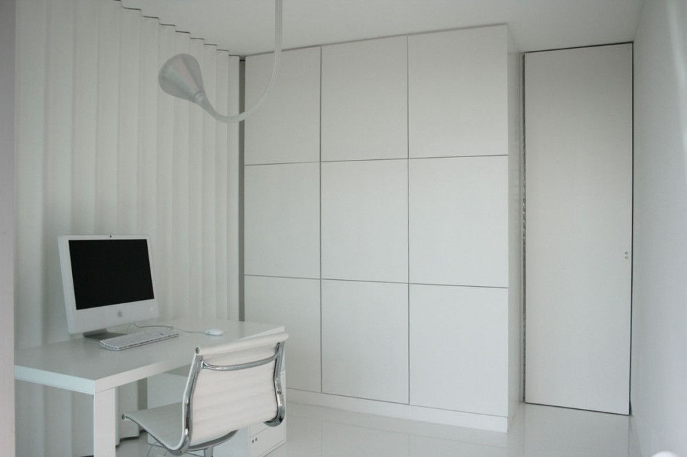 1252094202-apartment-study-h2 1252094202-apartment-study-h2