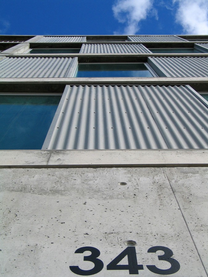 1252094266-exterior-1 1252094266-exterior-1