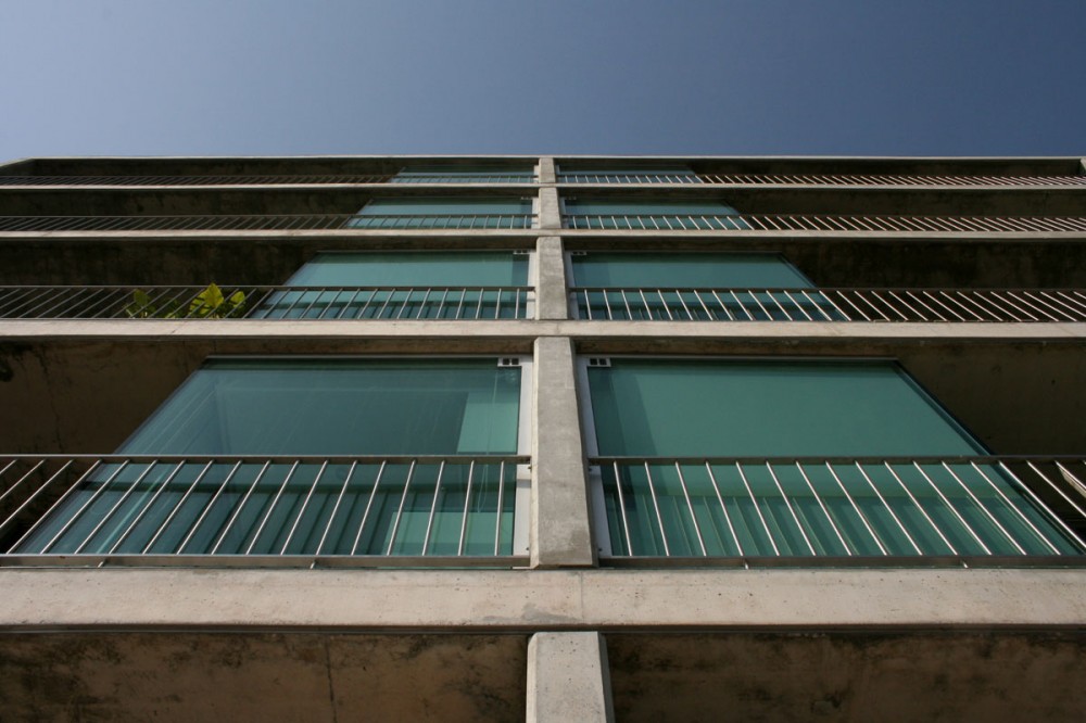 1252094286-exterior-4 1252094286-exterior-4