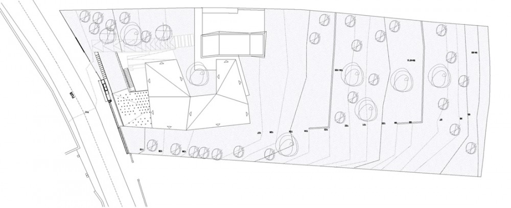 Redondela House / Irisarri + Piñera