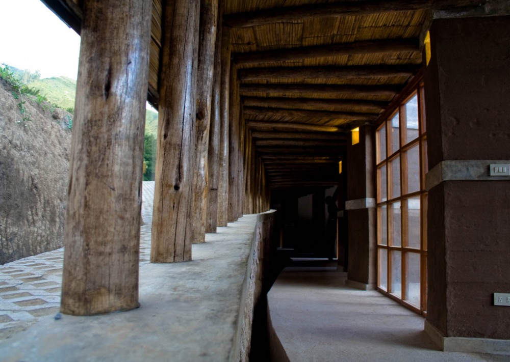1252418391-1251129526-interior-002 © Raed Gindeya