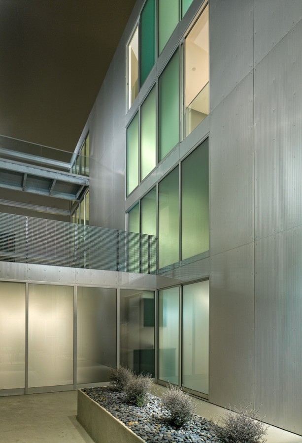 1234 Howard Street / Stanley Saitowitz | Natoma Architects