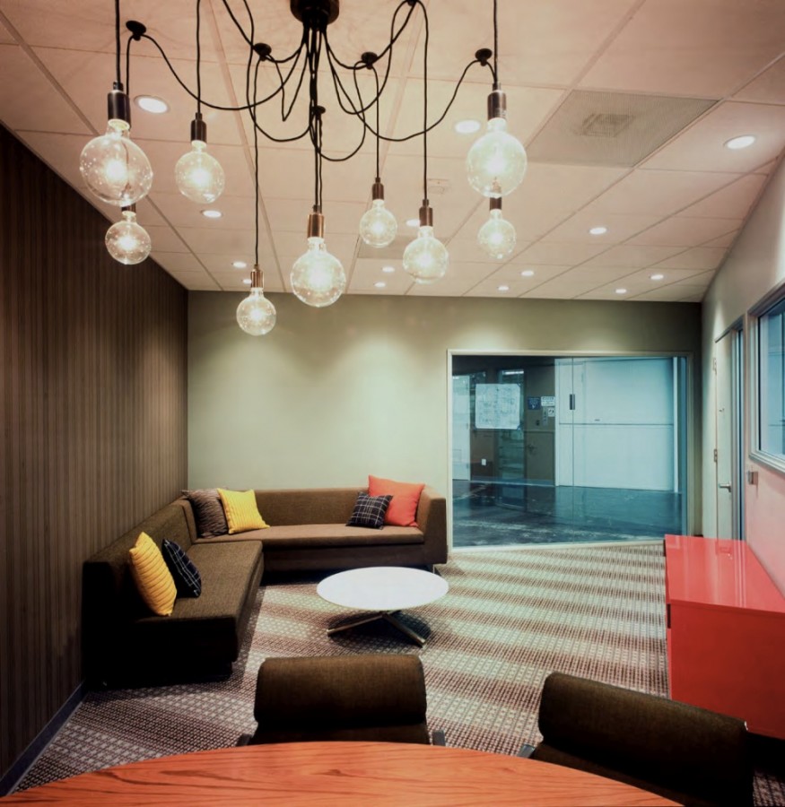 1252465012-facebook-offices-palo-alto-17 1252465012-facebook-offices-palo-alto-17