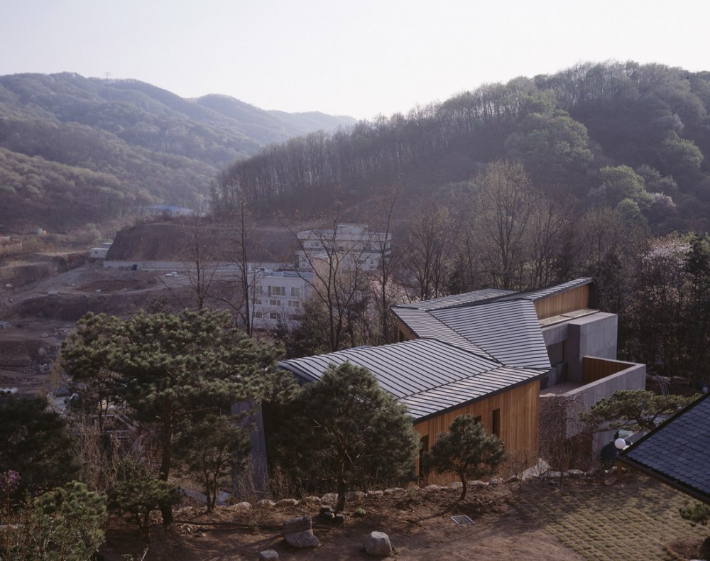 Z-house / Hohyun Park + Hyunjoo Kim