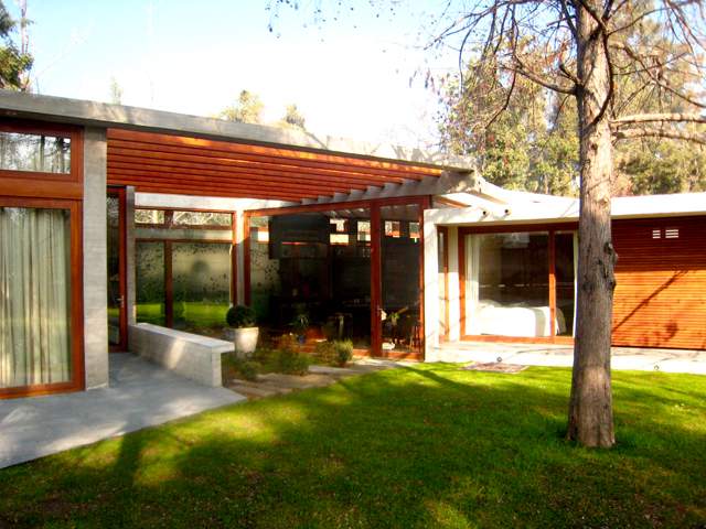 San Damian house / Daw