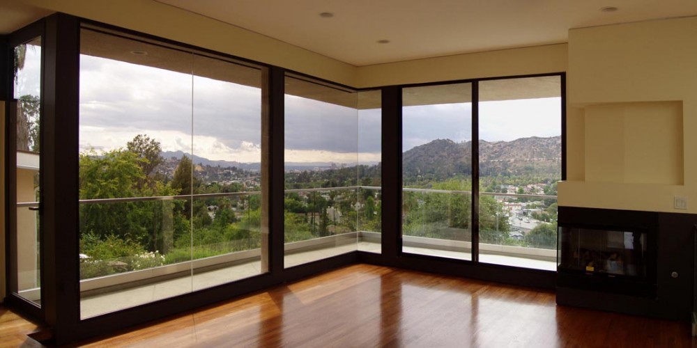 1252532995-view 1252532995-view