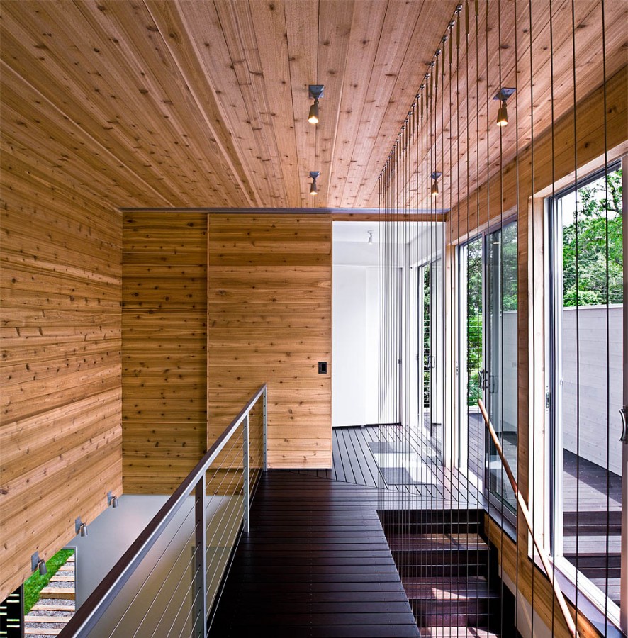 1252965031-walkway 1252965031-walkway