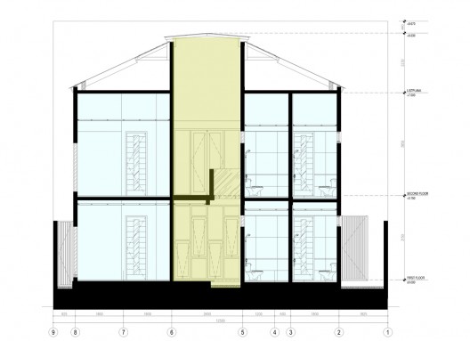 1253030287-section-b section 01
