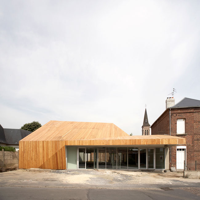 1253032655-tank-architectes-mediatheque-proville-01 1253032655-tank-architectes-mediatheque-proville-01