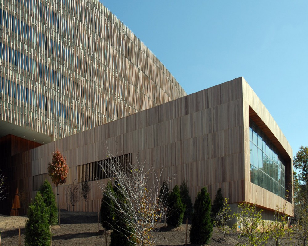 1253047619-auditorium-pod-and-facade 1253047619-auditorium-pod-and-facade