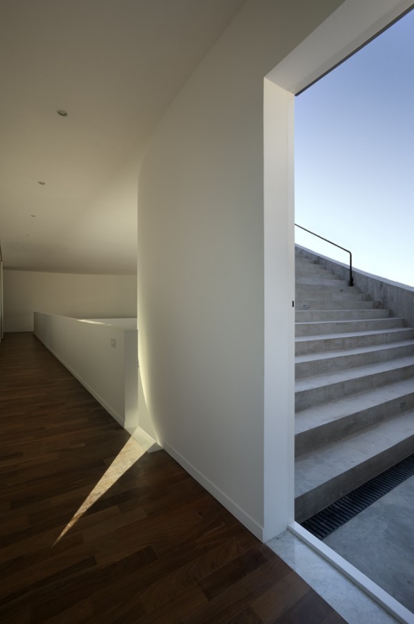 View House / Johnston MarkLee & Diego Arraigada Arquitecto