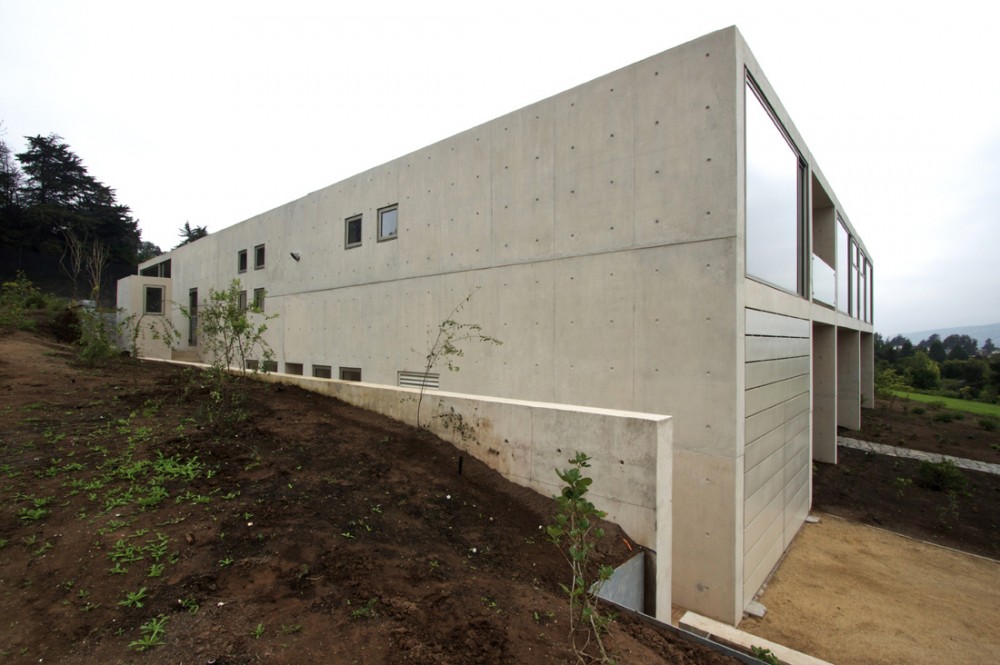 White O_Toyo Ito (3) White O_Toyo Ito (3)