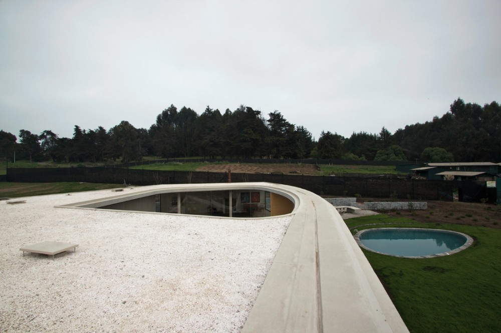 White O_Toyo Ito (8) White O_Toyo Ito (8)