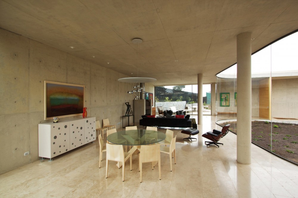 White O_Toyo Ito (27) White O_Toyo Ito (27)