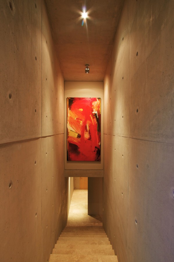 White O_Toyo Ito (59) White O_Toyo Ito (59)