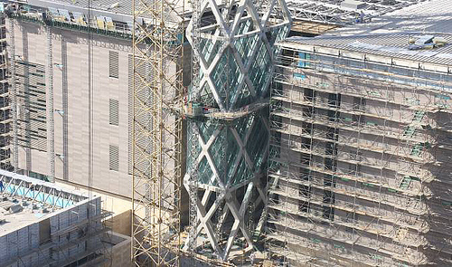 Progress on the glazing of the Solar Tower between North Research Labs 1 & 2, Thuwal, Saudi Arabia, March 2009 KAUST Construction, glazing of the Solar Tower