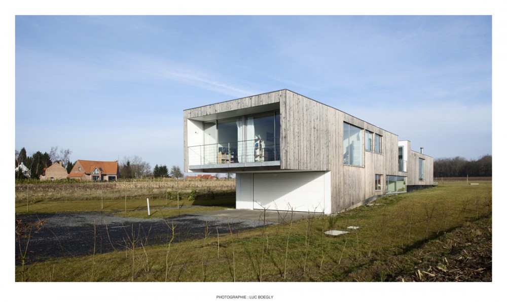 Airstream House / TANK Architectes
