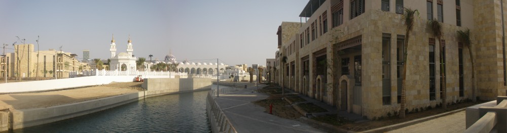 P9220142 Town