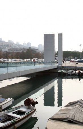 IMG_0001 Memorial Bridge / 3LHD
