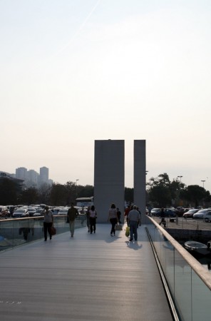 IMG_0002 Memorial Bridge / 3LHD