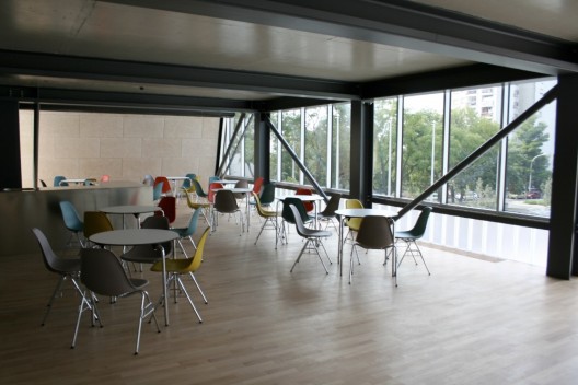 IMG_0086 Cafeteria Zamet Center / 3LHD