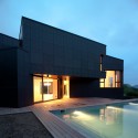 qhouse_exterior_01 qhouse_exterior_01