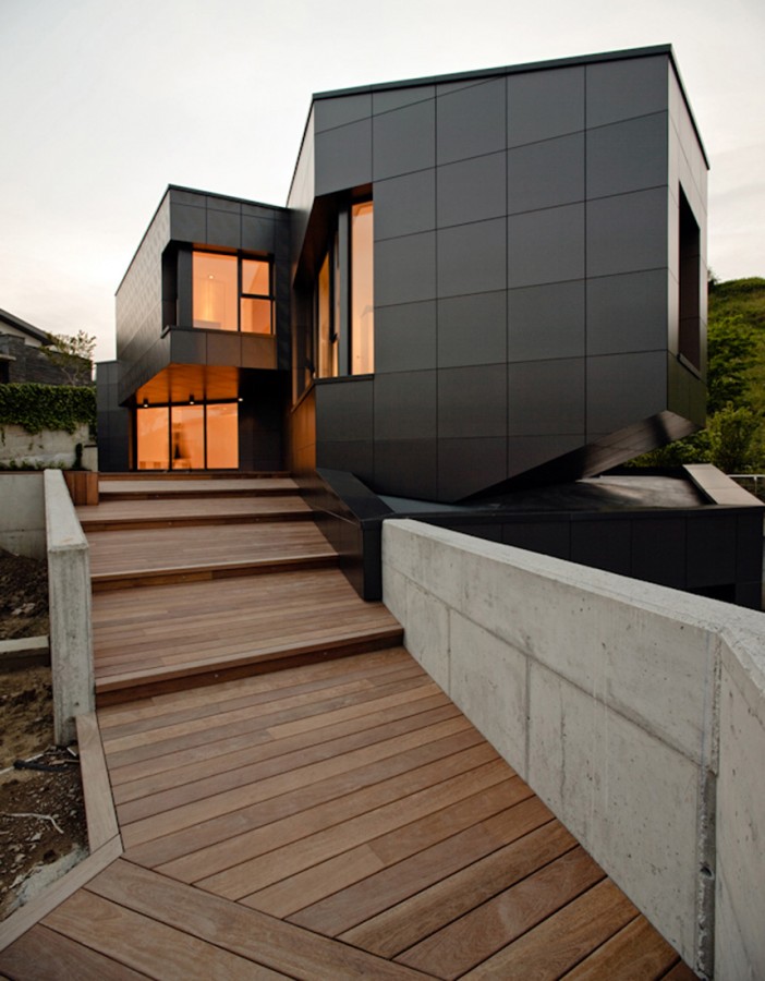 qhouse_exterior_09 © Ricardo Loureiro