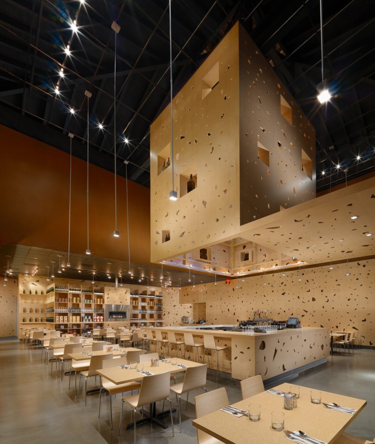 Toast / Stanley Saitowitz | Natoma Architects