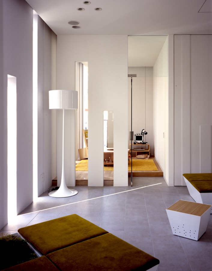 T-Clinic / Suppose Design Office