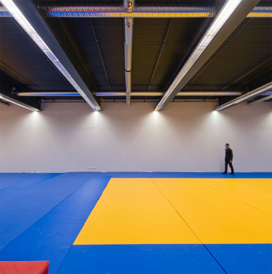Armann Sports Club / PK Arkitektar