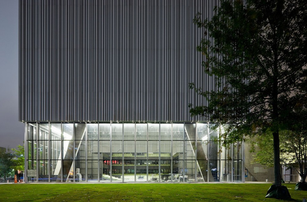 Dee and Charles Wyly Theatre / REX | OMA