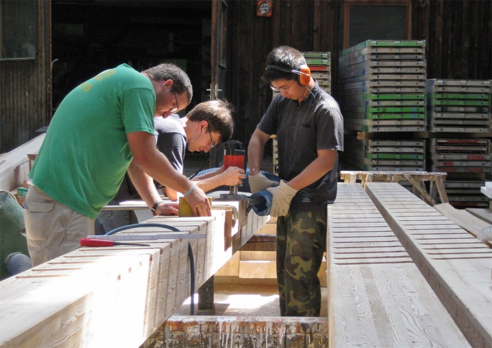 15 Routing the Columns 15 Routing the Columns