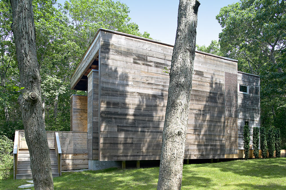 Exterior_2 Exterior_2