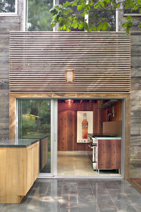 Re-cover Residence / Bates Masi Architects
