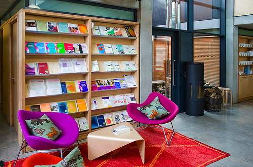 Richard Rogers wins Stirling Prize for Maggie’s Centre