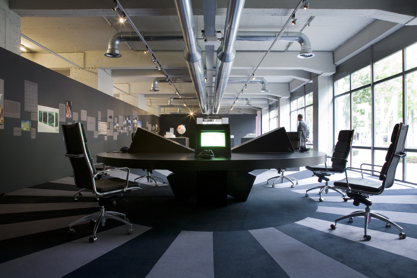 RNVP 12 © Christiaan van der Kooy