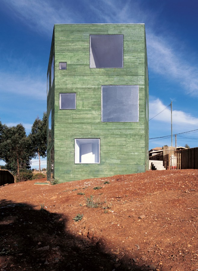 Fosc House / Pezo von Ellrichshausen Architects