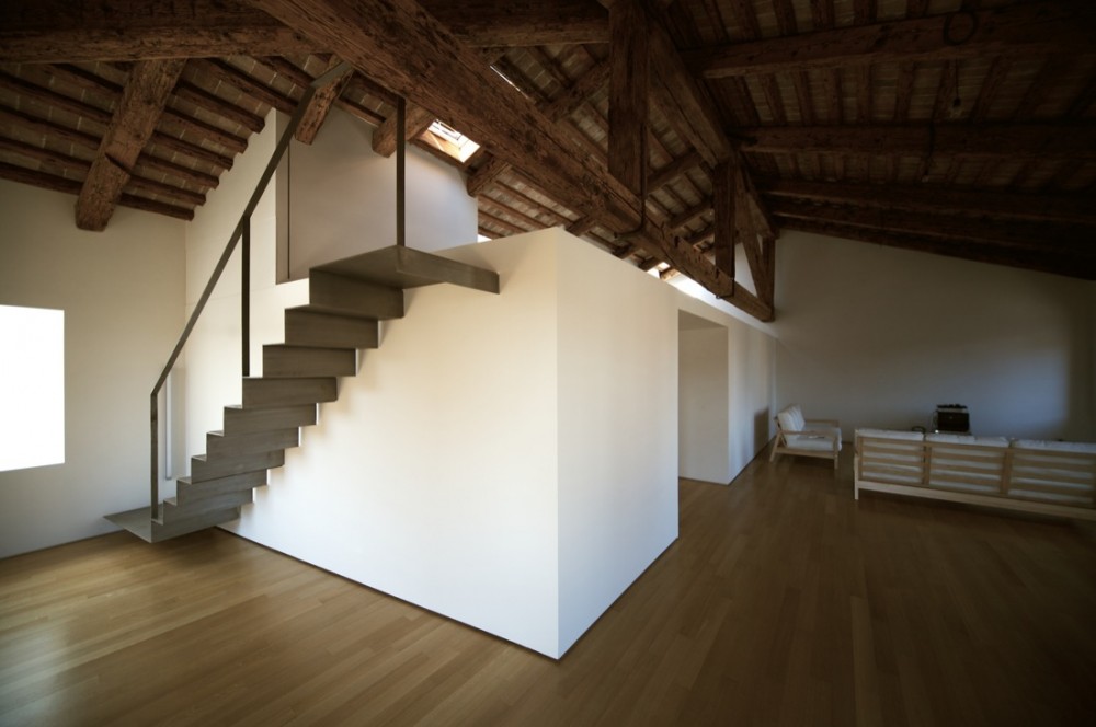 Penthouse / Studio Pietropoli